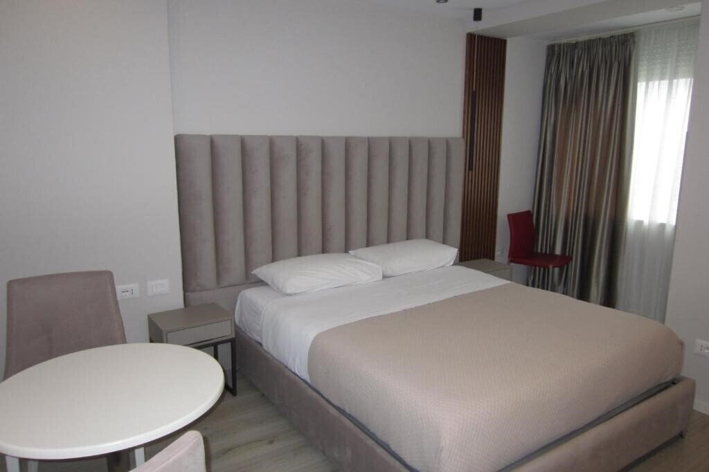 Апартаменты Freddy'S Hotel 3*