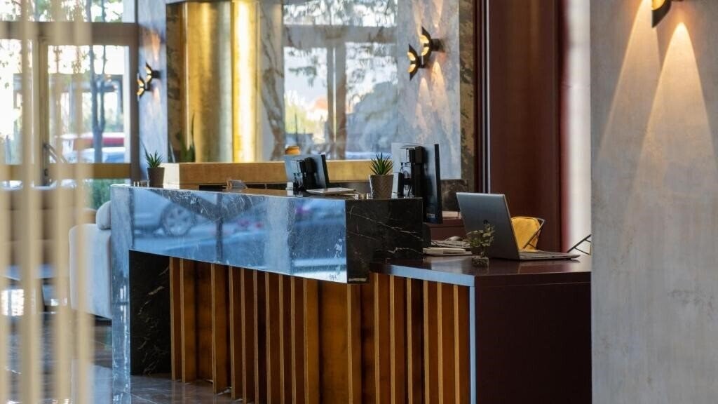 Панорама Doanesia Premium Hotel & SPA 4*