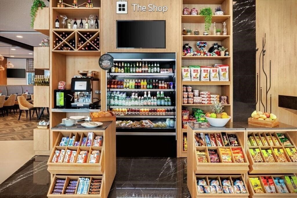 Панорама Hilton Garden Inn Tirana 4*