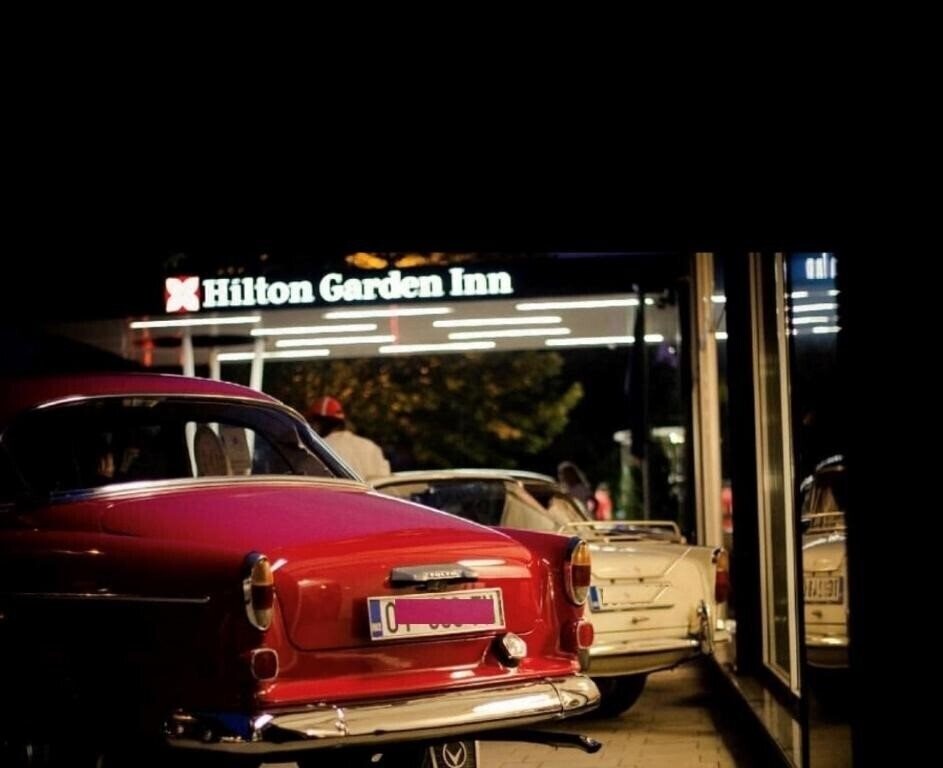 Картинка Hilton Garden Inn Tirana 4*