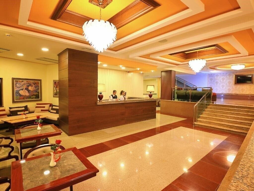 Отель Hotel Austria 4*