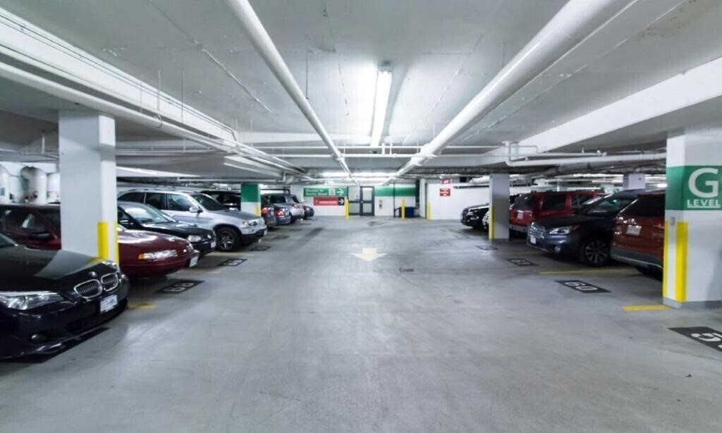 Апартаменты Hotel Austria 4*