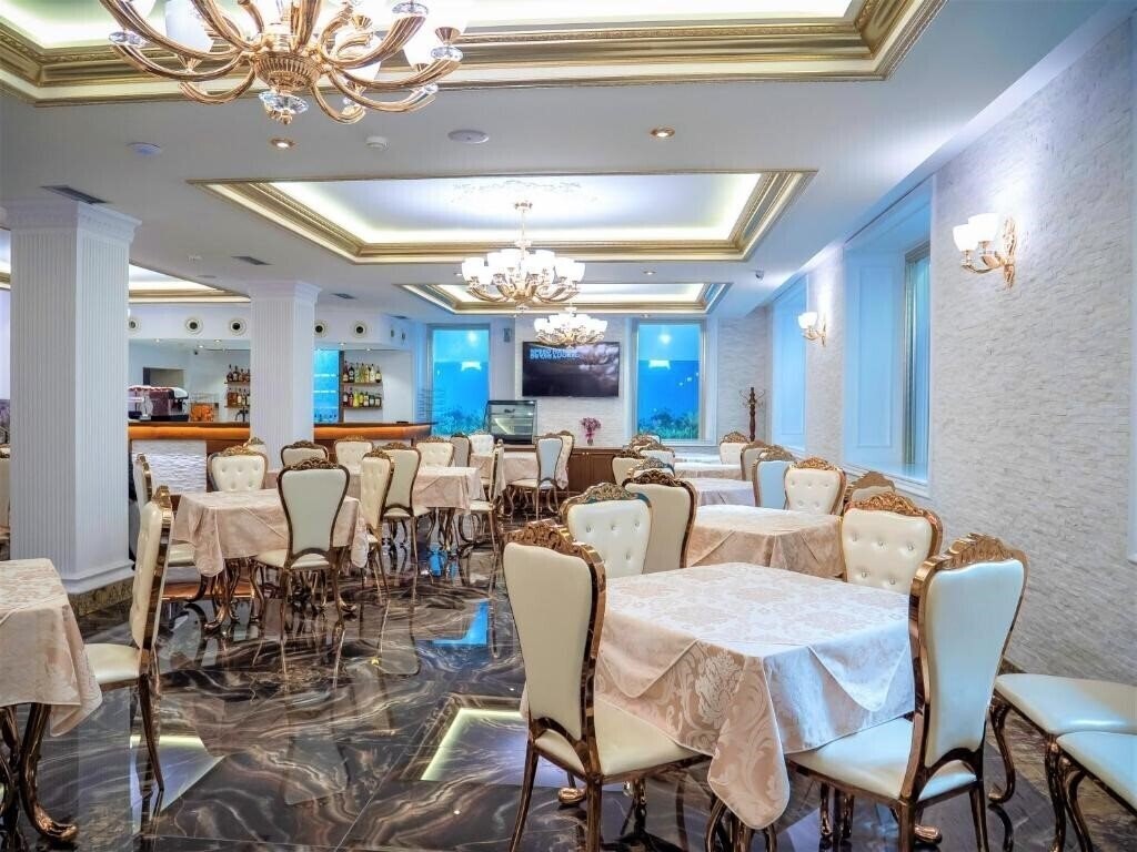 Панорама Hotel Boka 4*