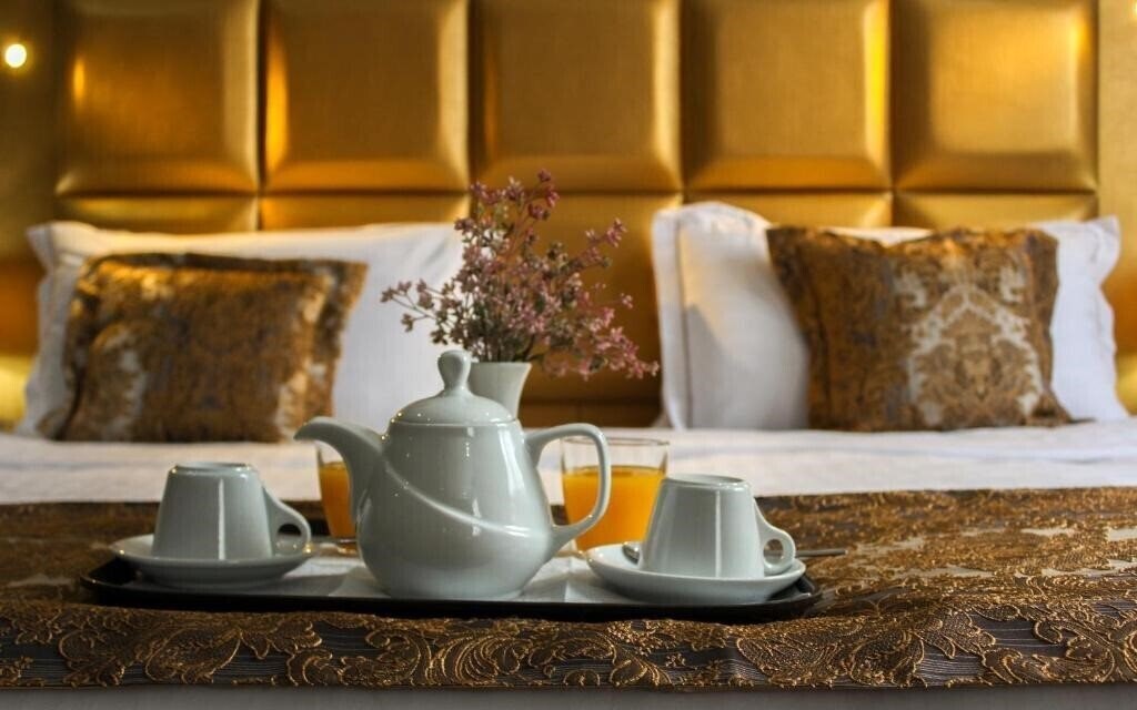 Апартаменты Hotel Deluxe 4*