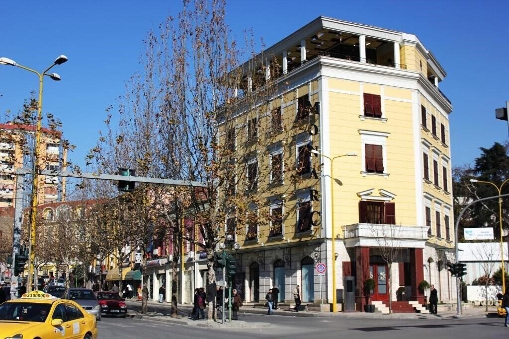 Отель Monarc Hotel 4*