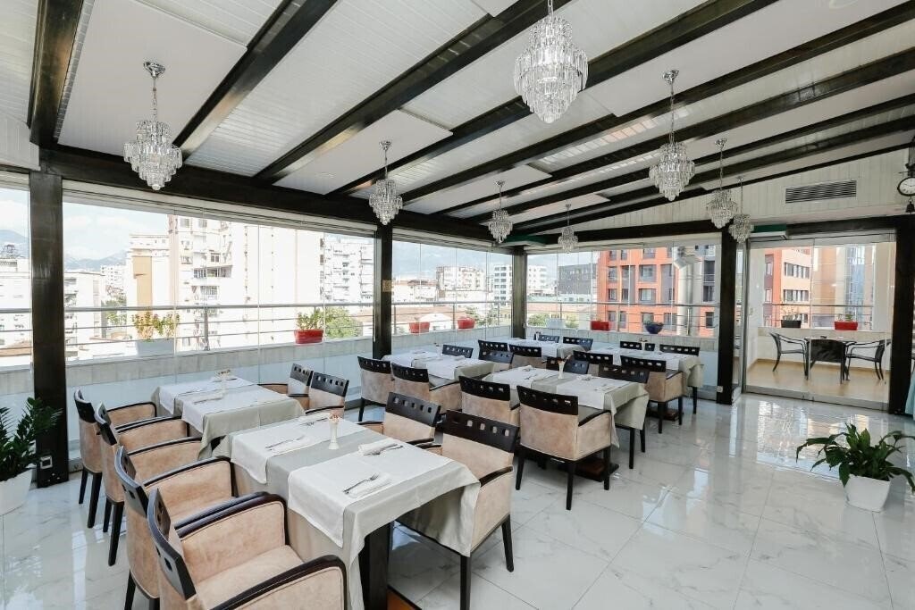 Вид Oxford Hotel 4*