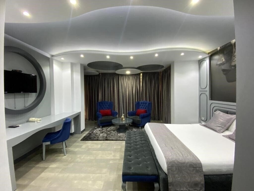 Апартаменты New W Hotel отель без категории