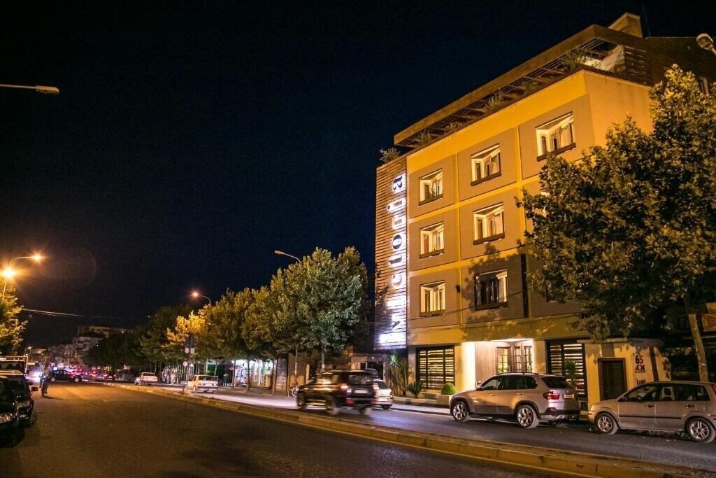 Отель Victoria 4*