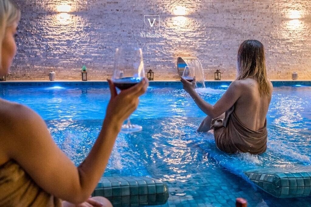 Вид Vh Eurostar Tirana Hotel Congress & SPA 4*