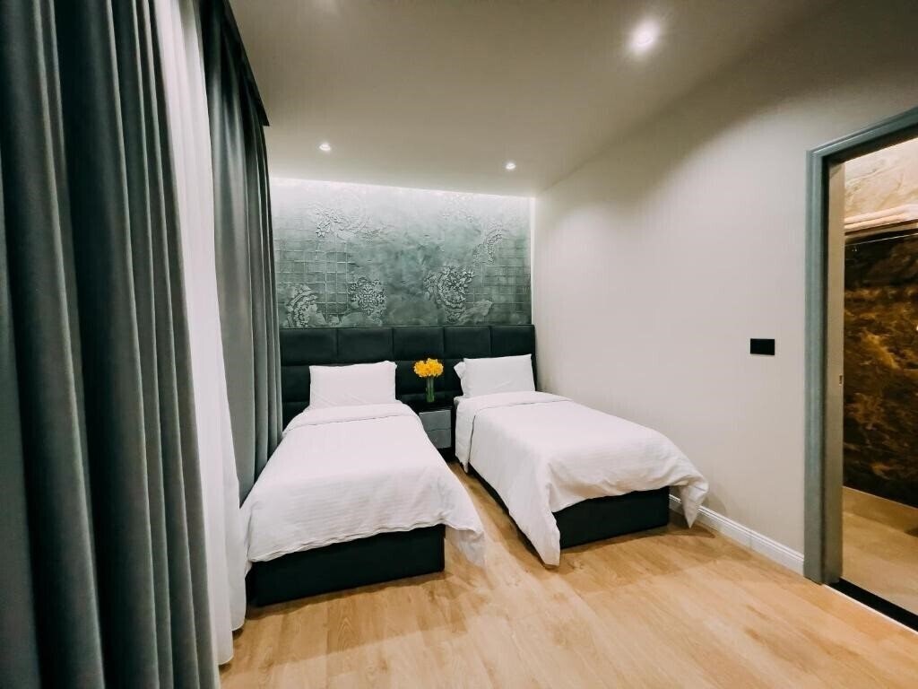 Панорама Imperator Hotel 4*