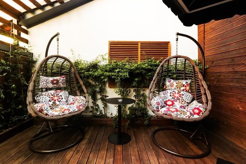 Вид La Suite Boutique Hotel 4*