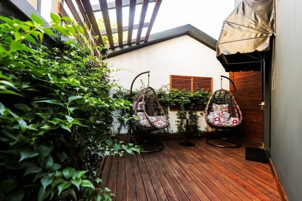 Апартаменты La Suite Boutique Hotel 4*