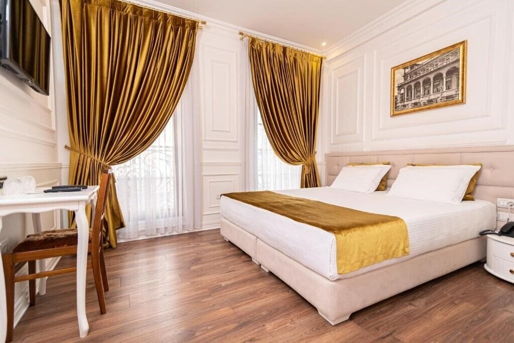 Апартаменти Eler Hotel 3*