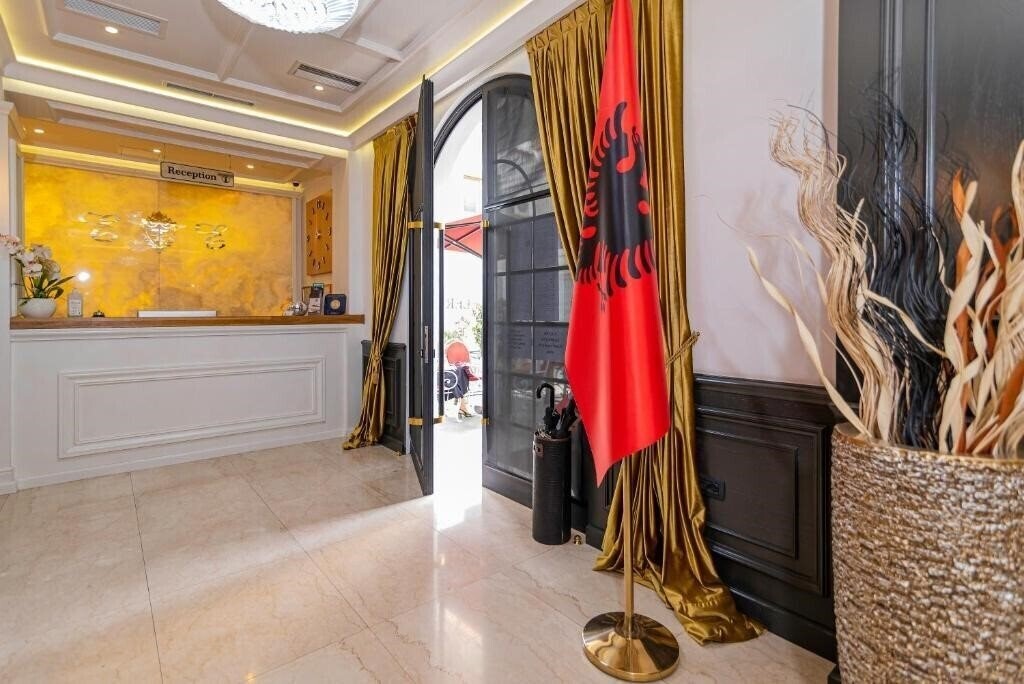 Панорама Eler Hotel 3*