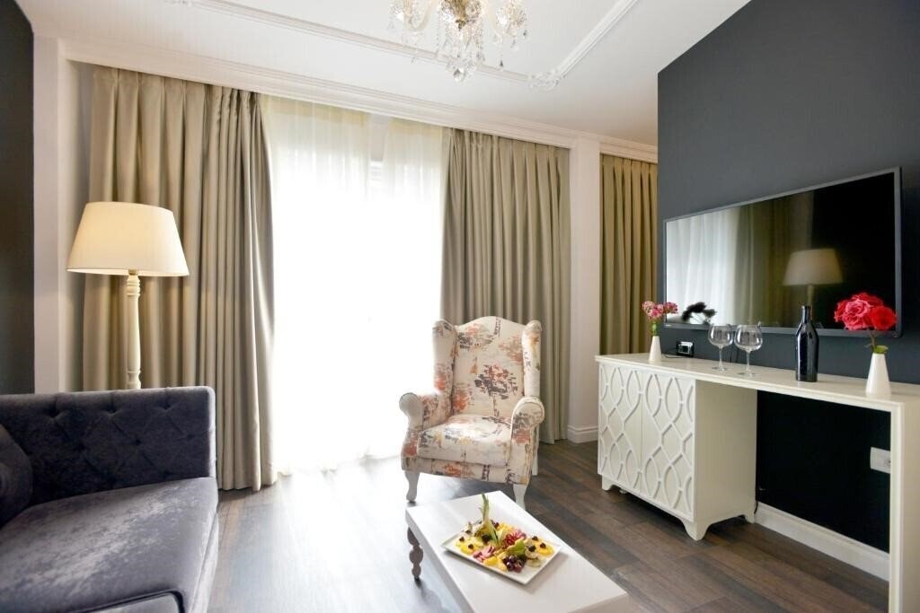 Апартаменты Flower Hotels & Resorts 4*