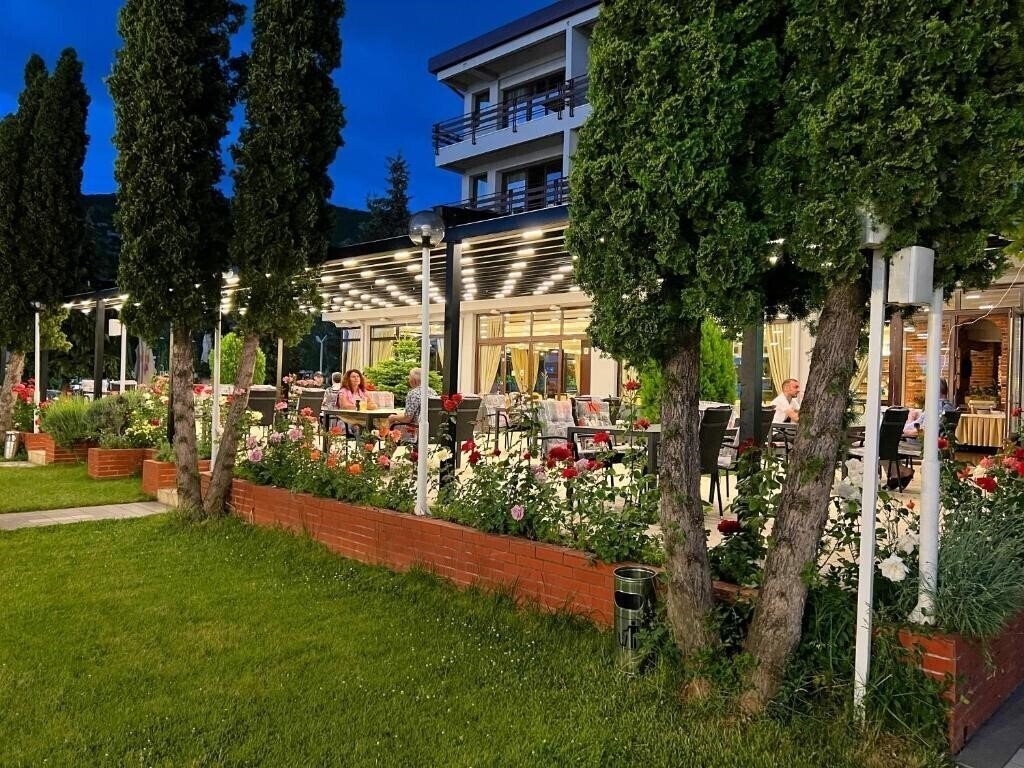 Фотографія Hotel Millennium Tirana (ex. Millenium, Hotel Millennium) 4*