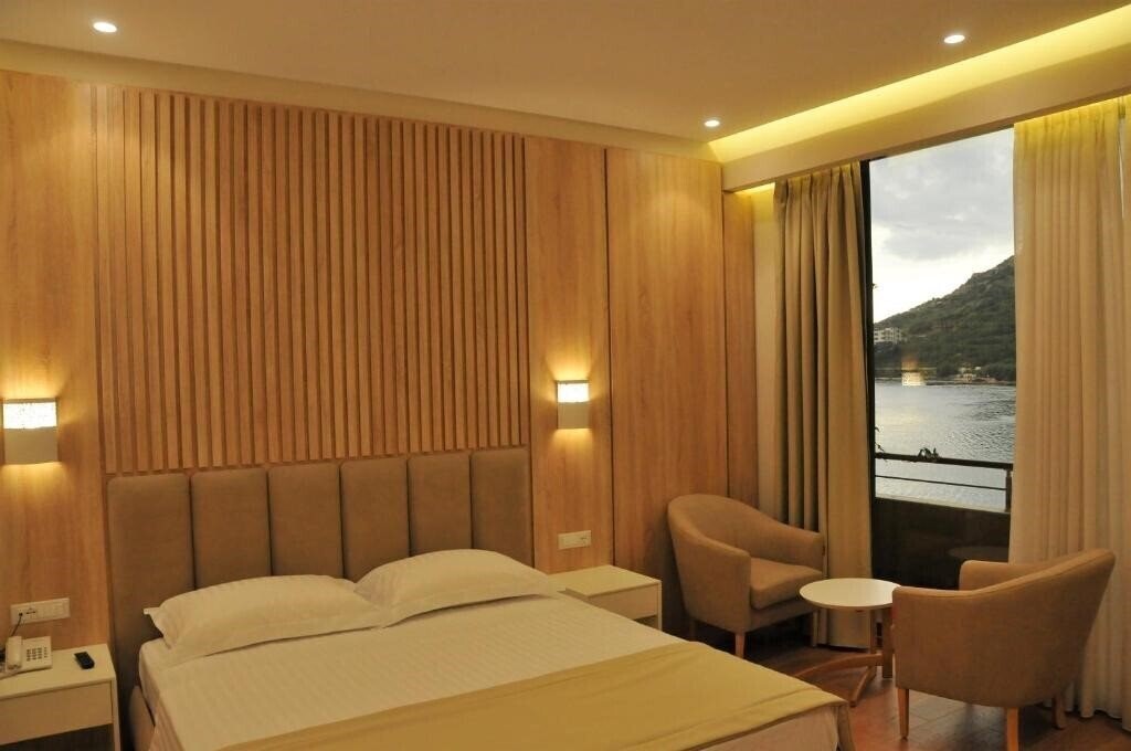 Вид Paradise Beach Hotel 4*