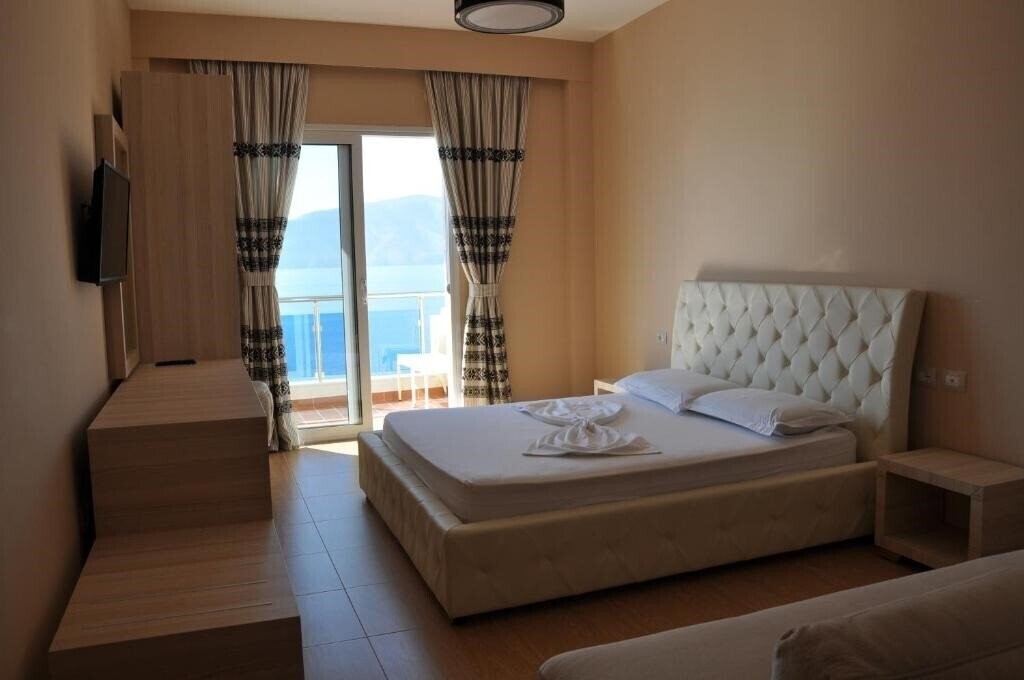 Картинка Coral Hotel & Resort 4*