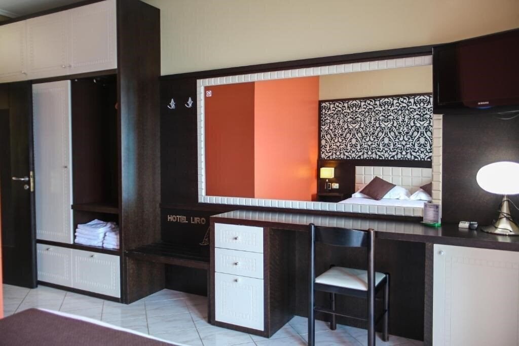 Панорама Liro Hotel 4/3 4*