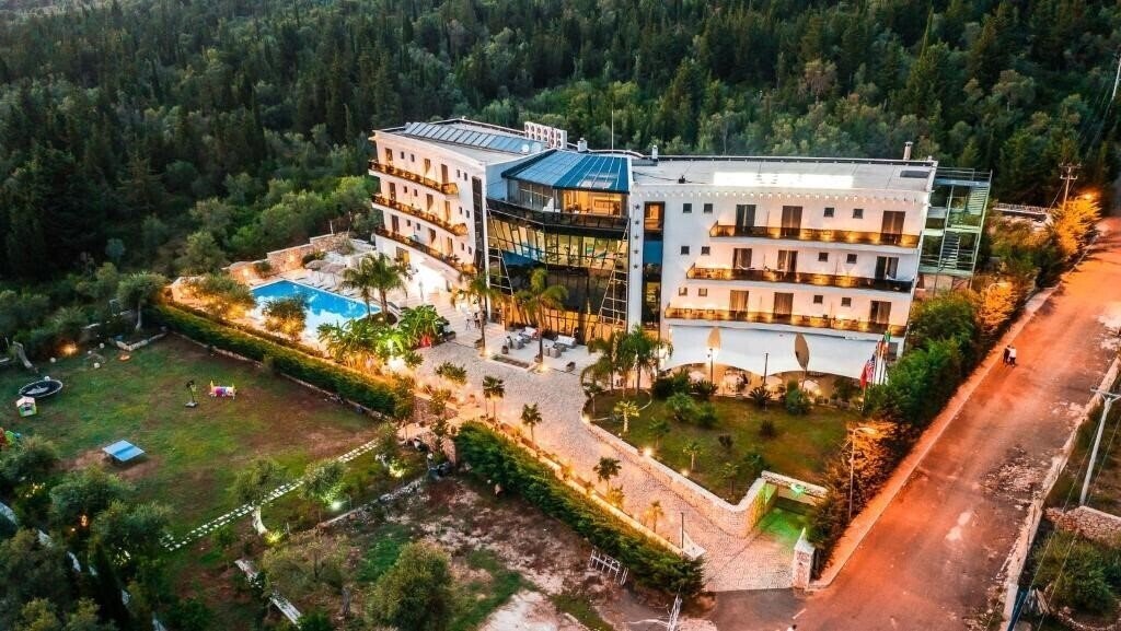 Отель Splendor Hotel & Spa 5*