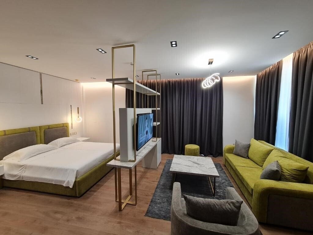 Панорама Regina City 4*