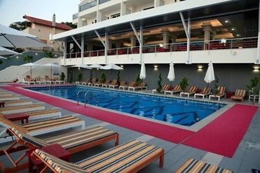 Отель Horizont Hotel 4*