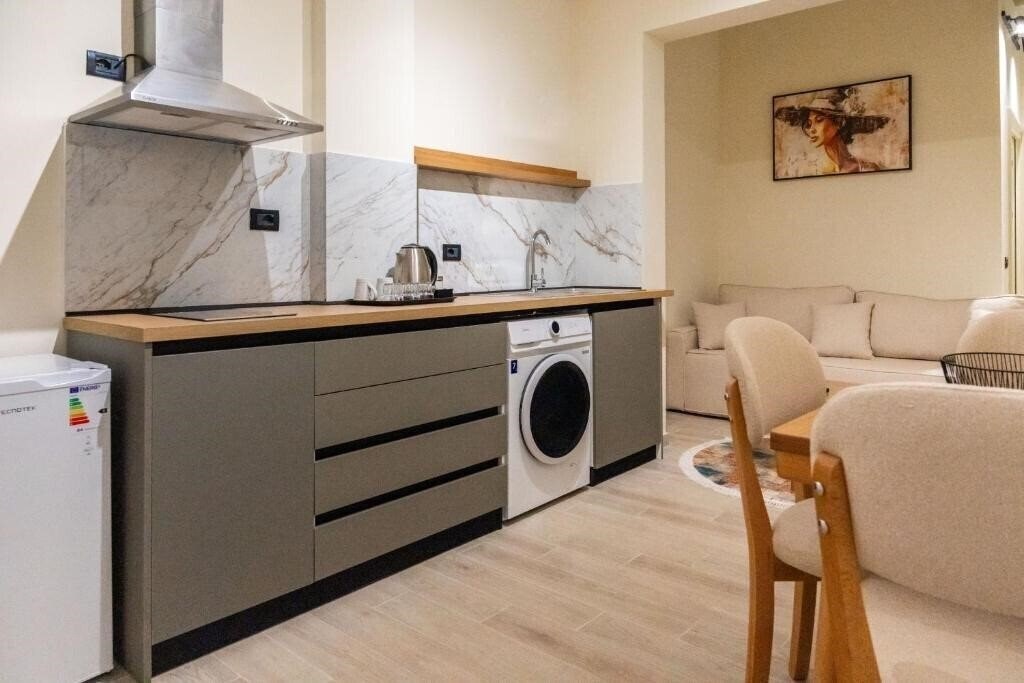 Вид Vala Apartment Hotel 3*