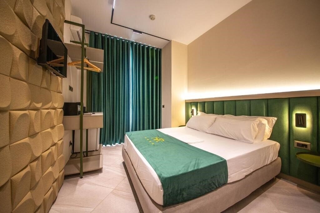 Апартаменти Hotel Royal 3*