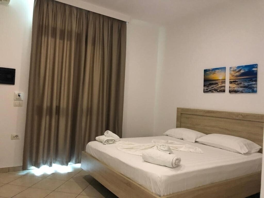 Панорама Hotel Jon (ex. Jon) 3*