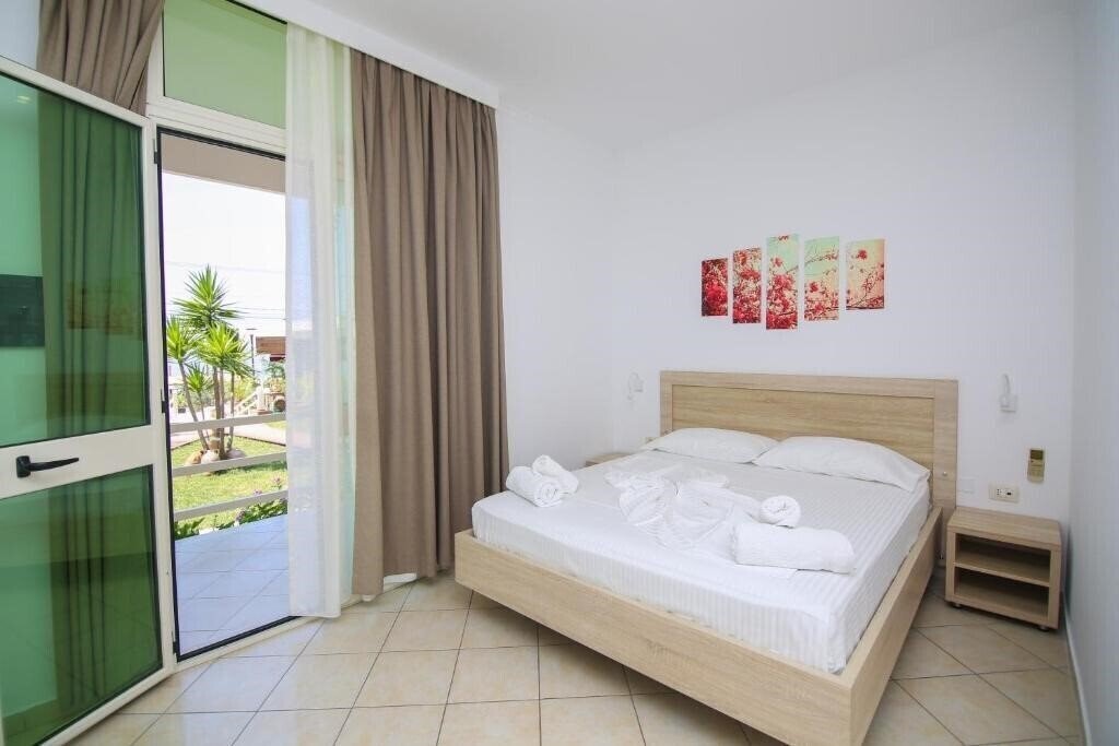 Изображение Hotel Jon (ex. Jon) 3*