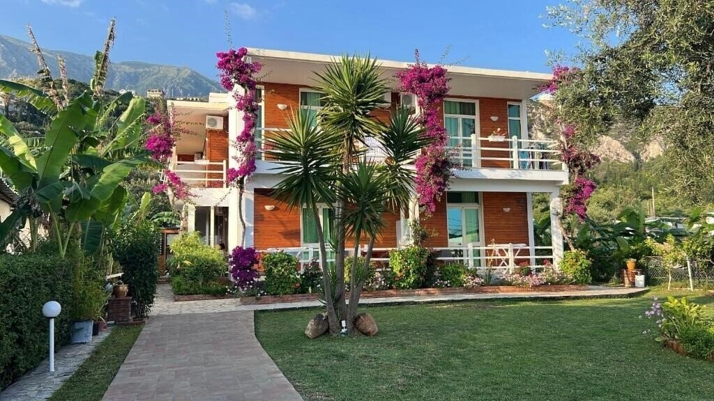 Отель Hotel Jon (ex. Jon) 3*