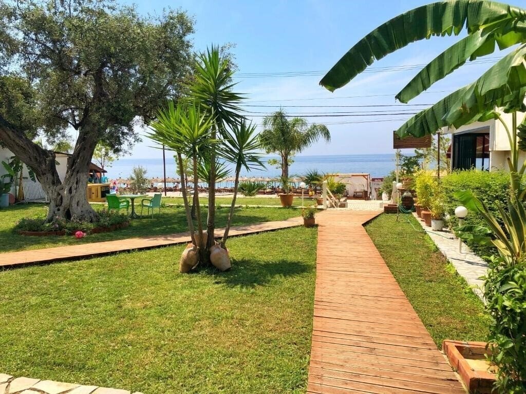 Фото Hotel Jon (ex. Jon) 3*