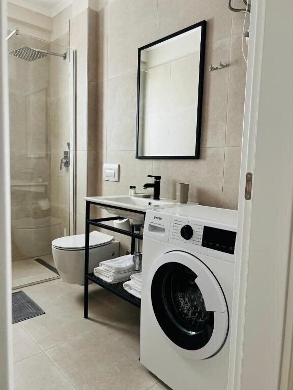 Изображение Hotel Bella Vista (ex. Bella Vista Vlore, Bellavista Hotel) 3*