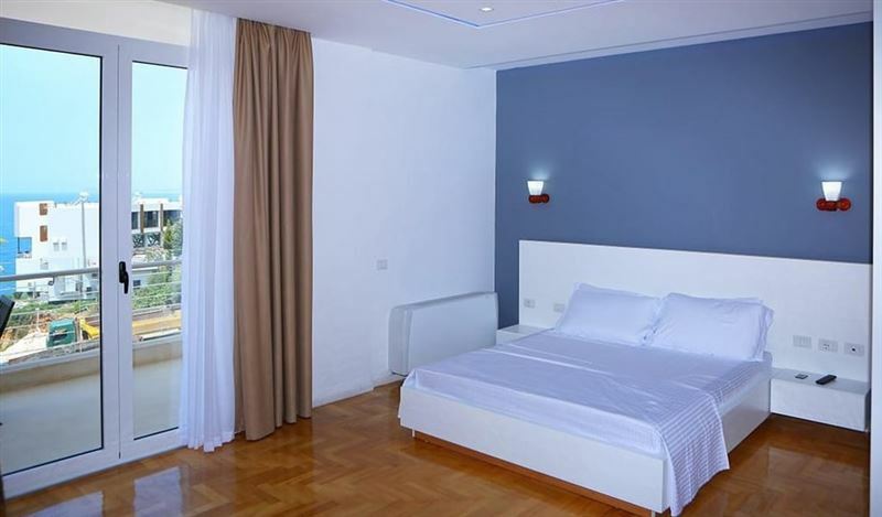 Апартаменты ALER Luxury Hotel Vlora 4*