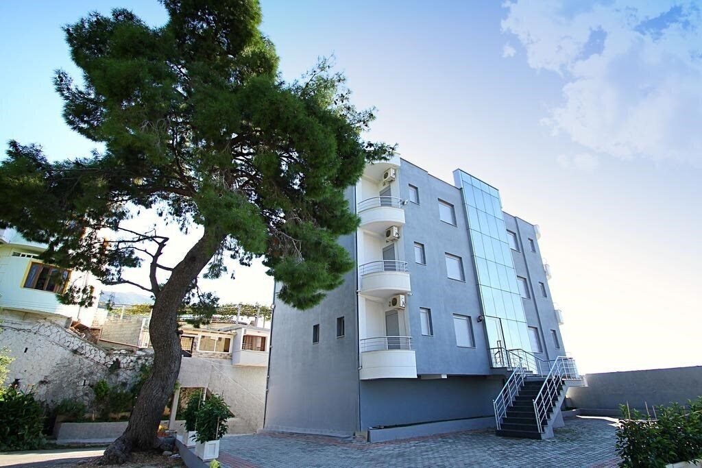 Отель Al Hotel 3*