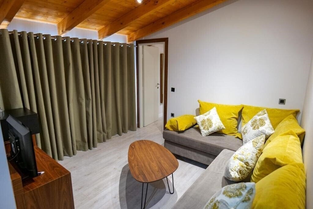 Территория Semajo Hotel 3*