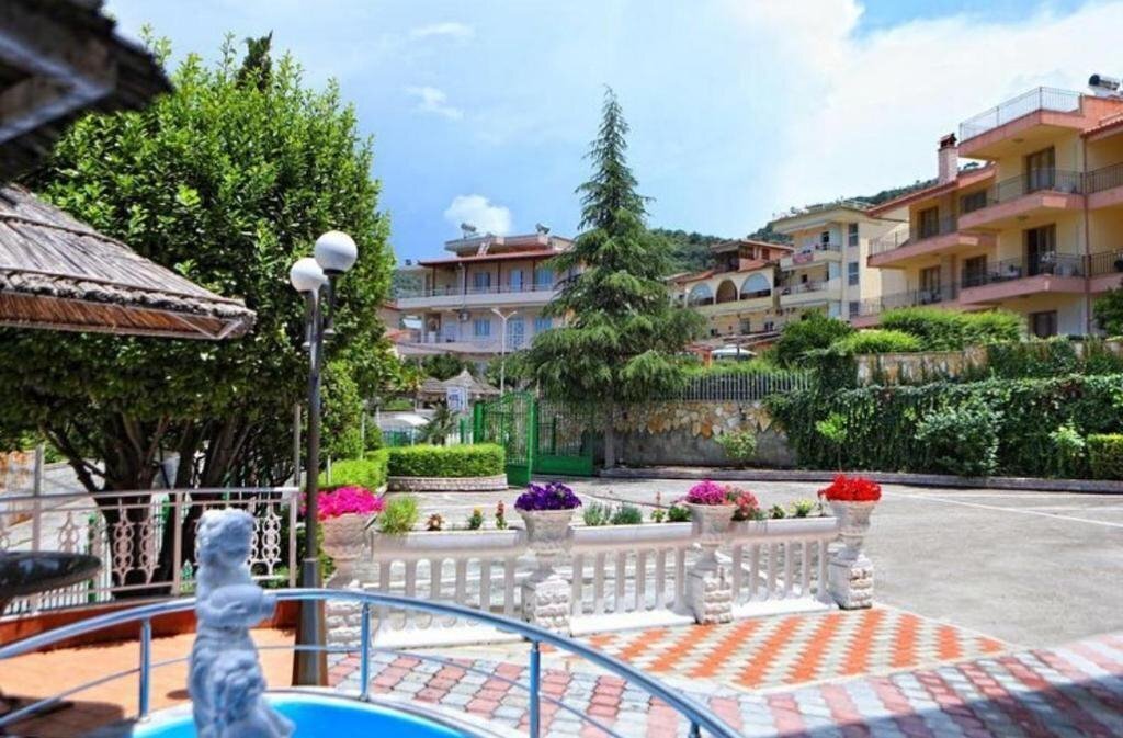 Вид Europa Hotel 3*