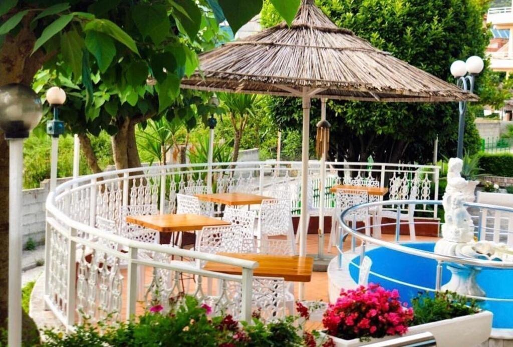 Панорама Europa Hotel 3*