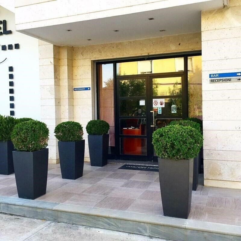 Готель Icon Hotel 3*