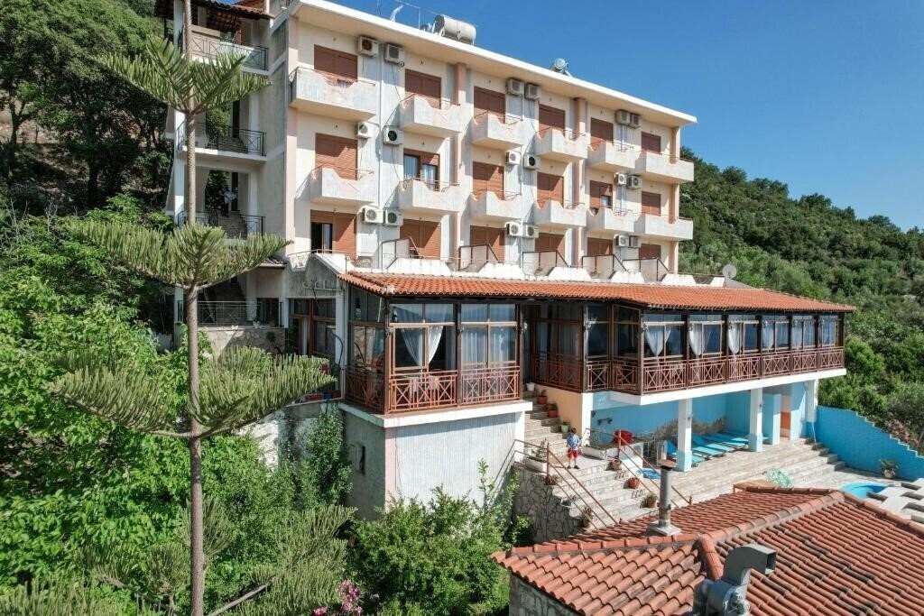 Готель Panorama 3*