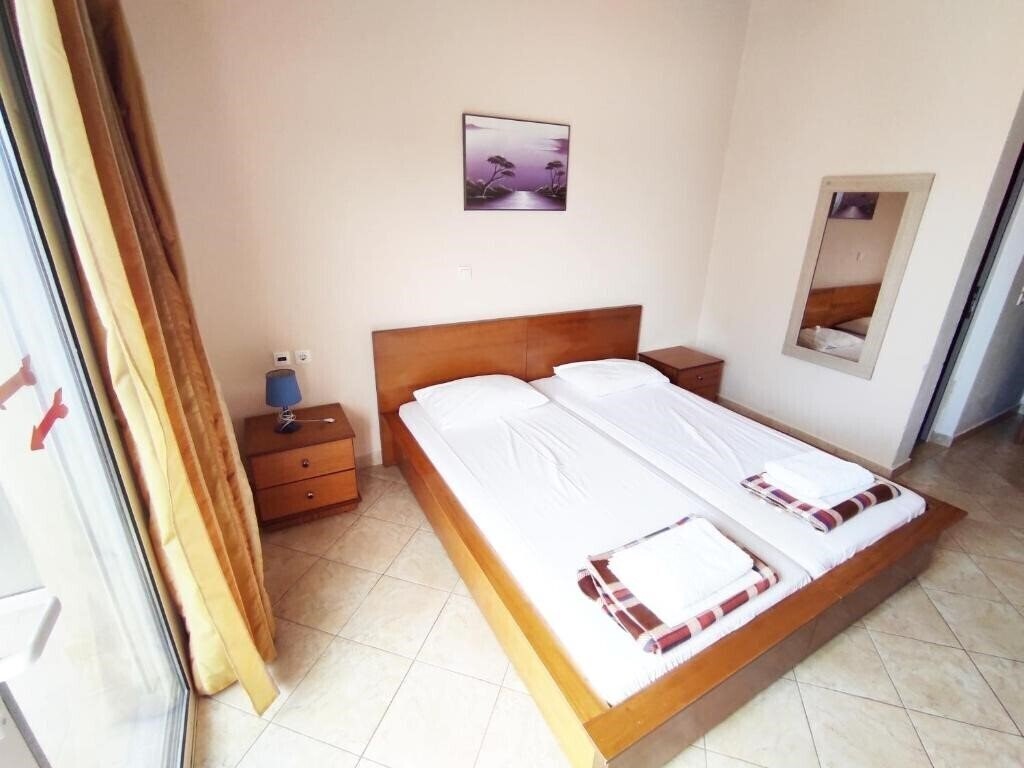 Панорама Apartments Himara Premium 3*