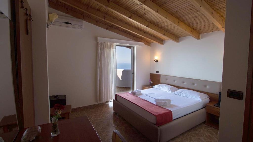 Вид Paradise Lukova 4*