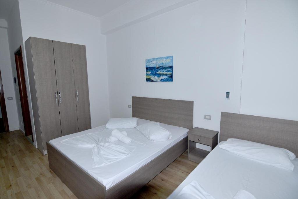 Панорама Mare Blu Hotel & Bar 3*