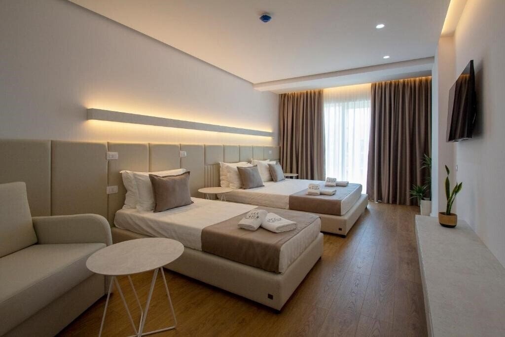 Апартаменти D’Azur Coast Resort 5*