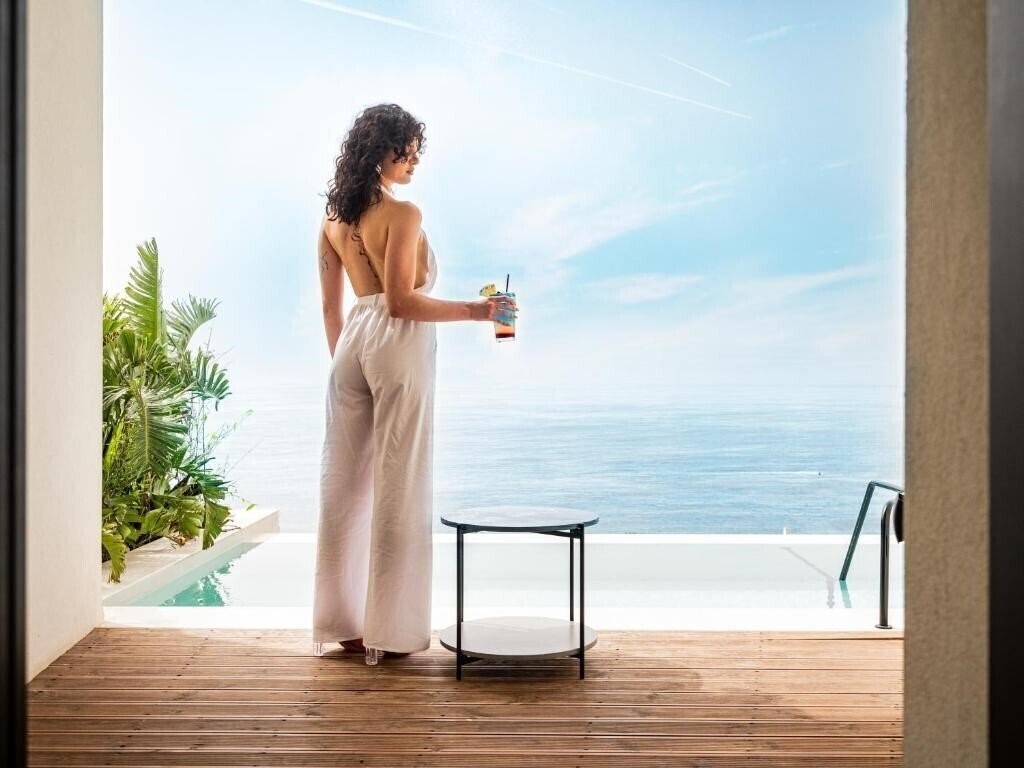 Картинка Nobus Hotel 4*