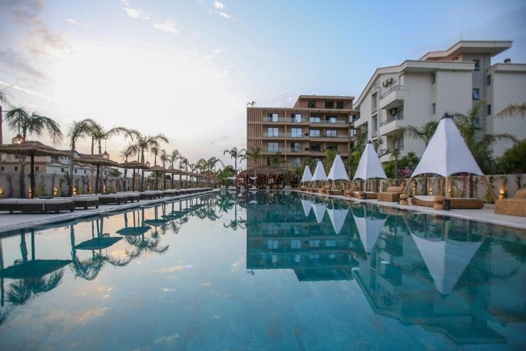 Фотографія Regina Palm Resort 5*