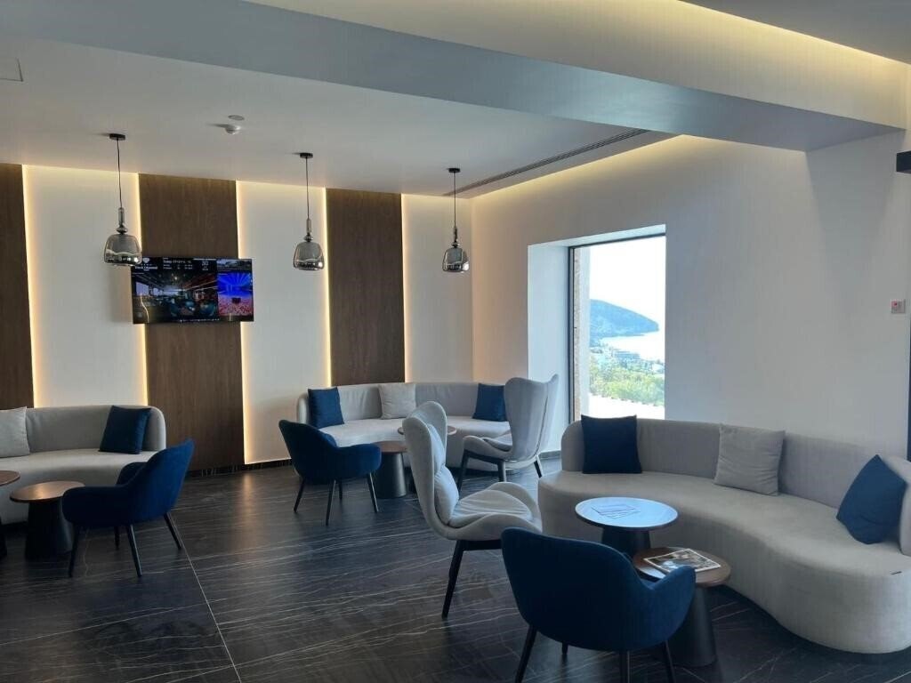 Панорама Black Diamond Hotel 4*