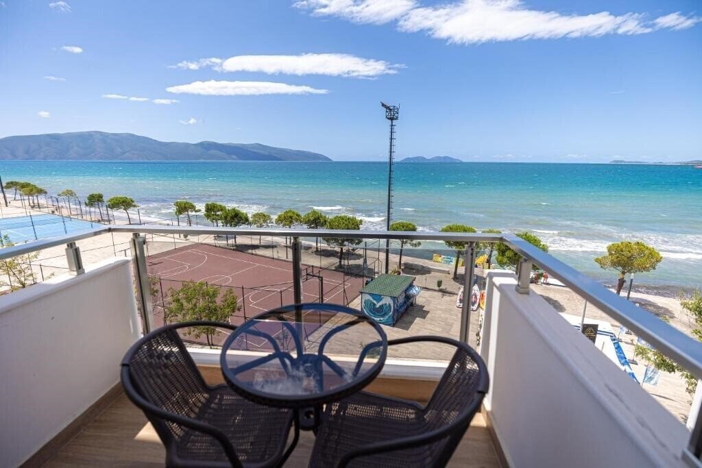 Отель Navy Hotel 4*