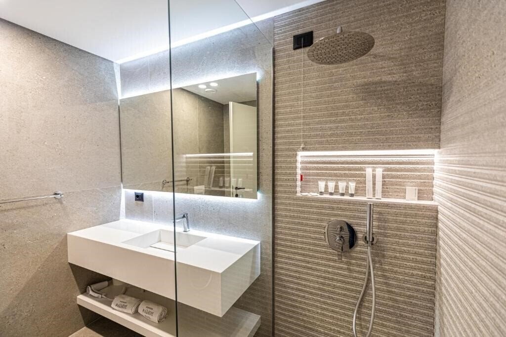 Апартаменты Hotel Mazarine 4*