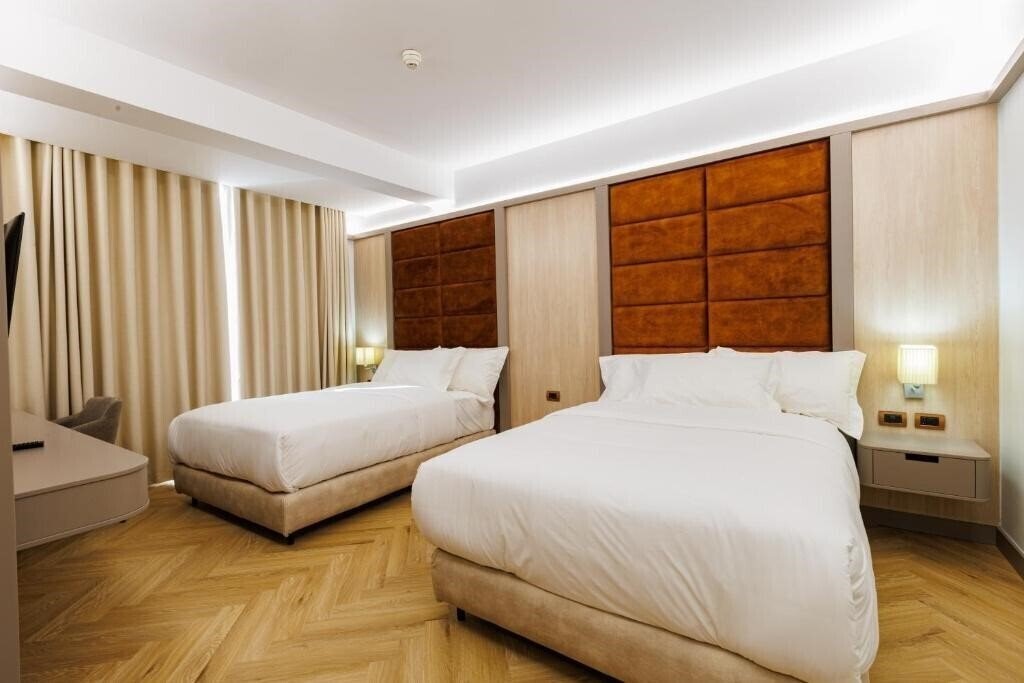 Панорама Fieri 3*